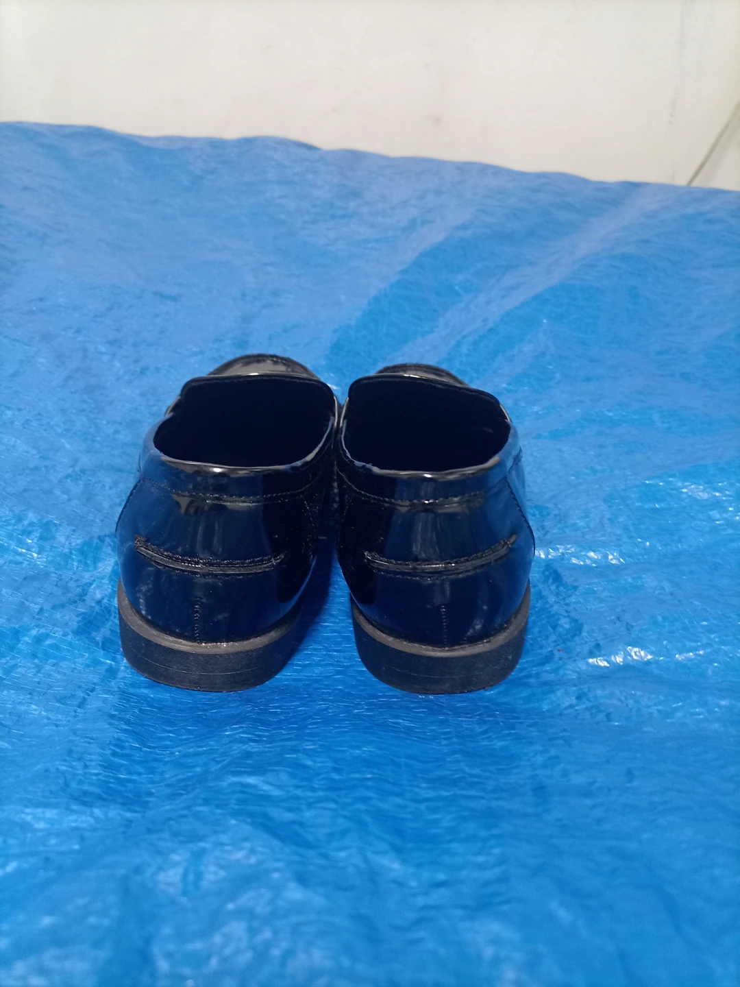 Joe Fresh Black Patent Loafers Size 7 - photo 4