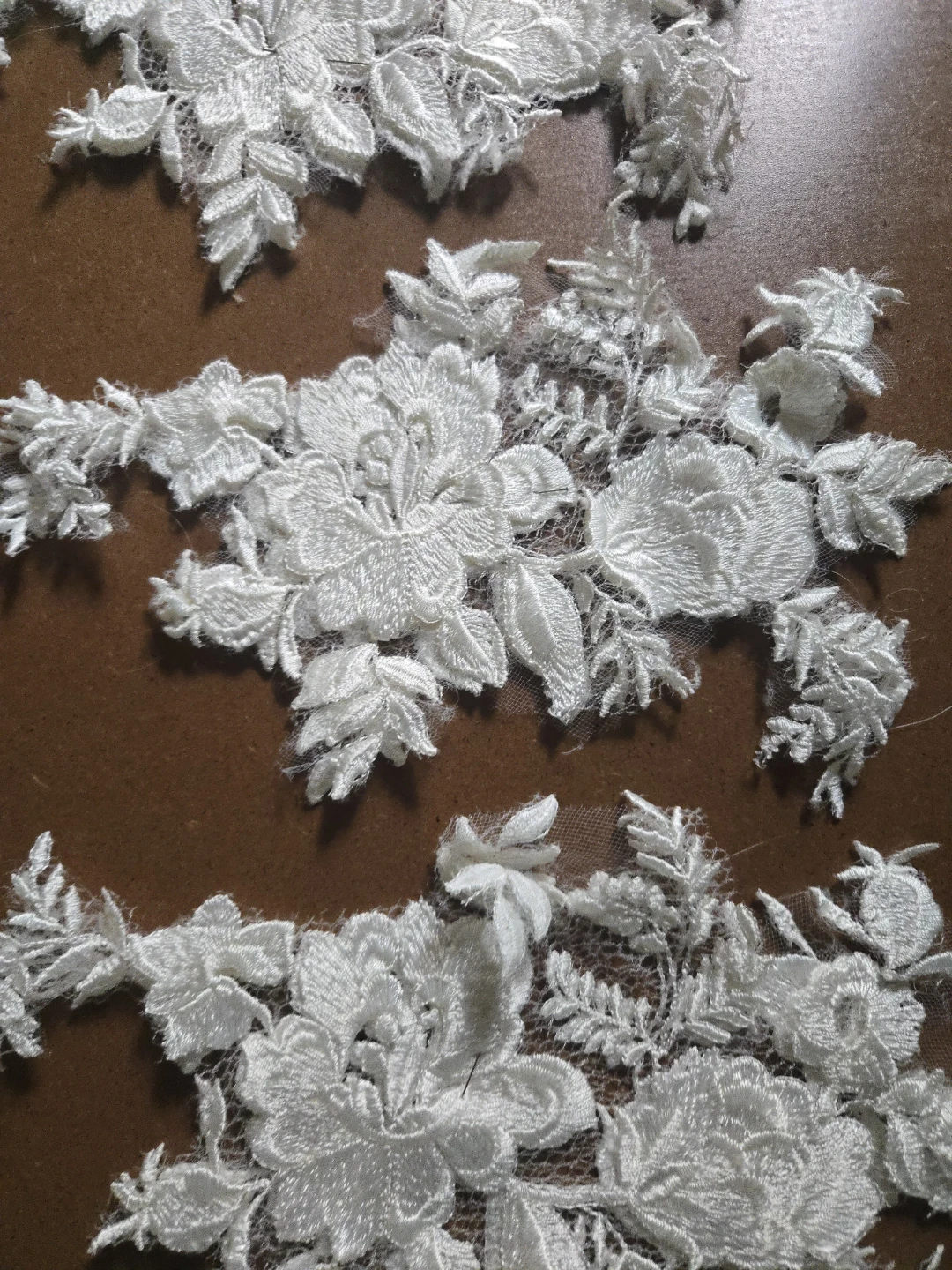 White Floral Lace Appliques (Set of 11 pairs) - photo 2