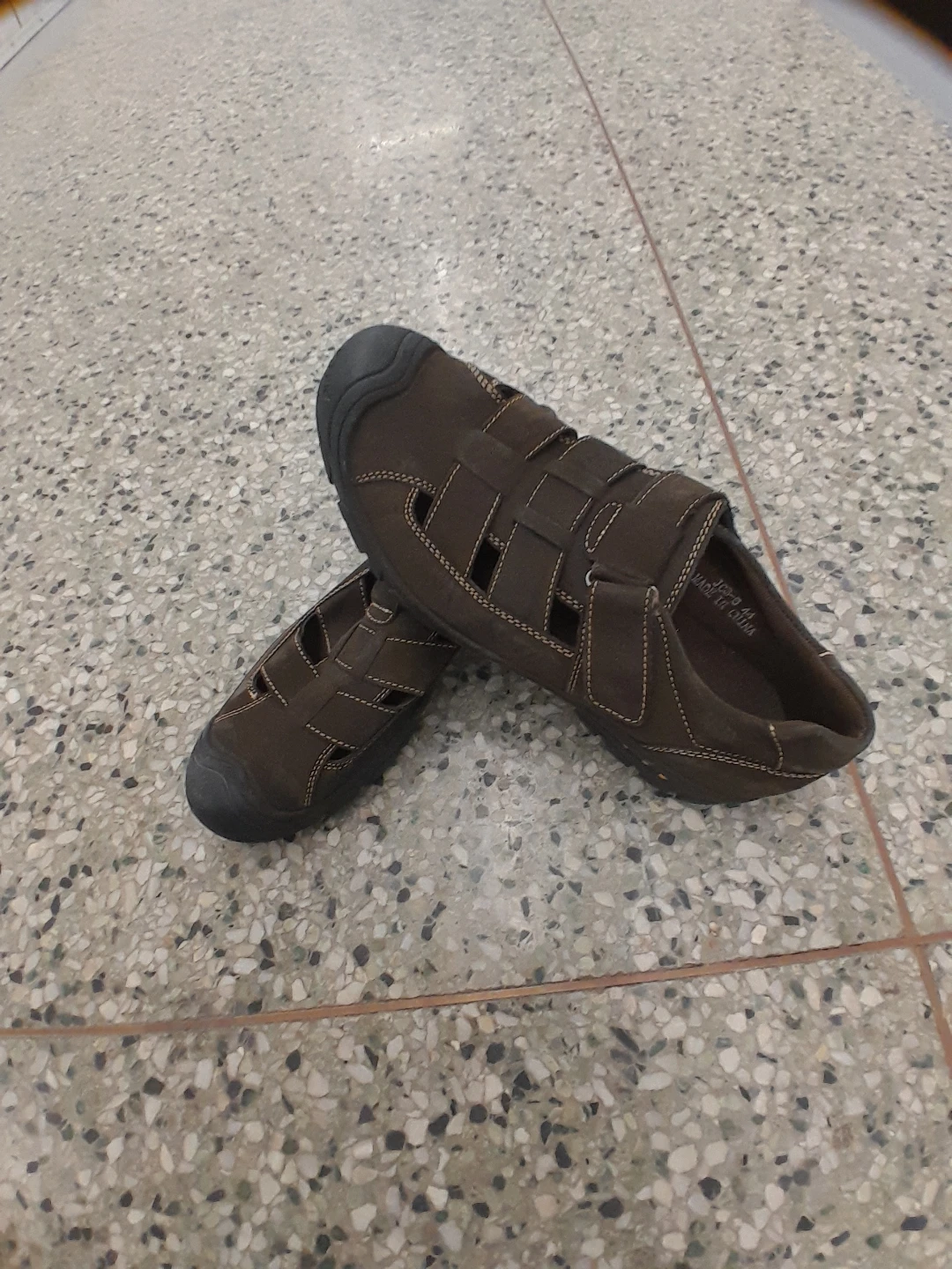 Keen Brown H2 Outdoor Sandals Size 10 - photo 5