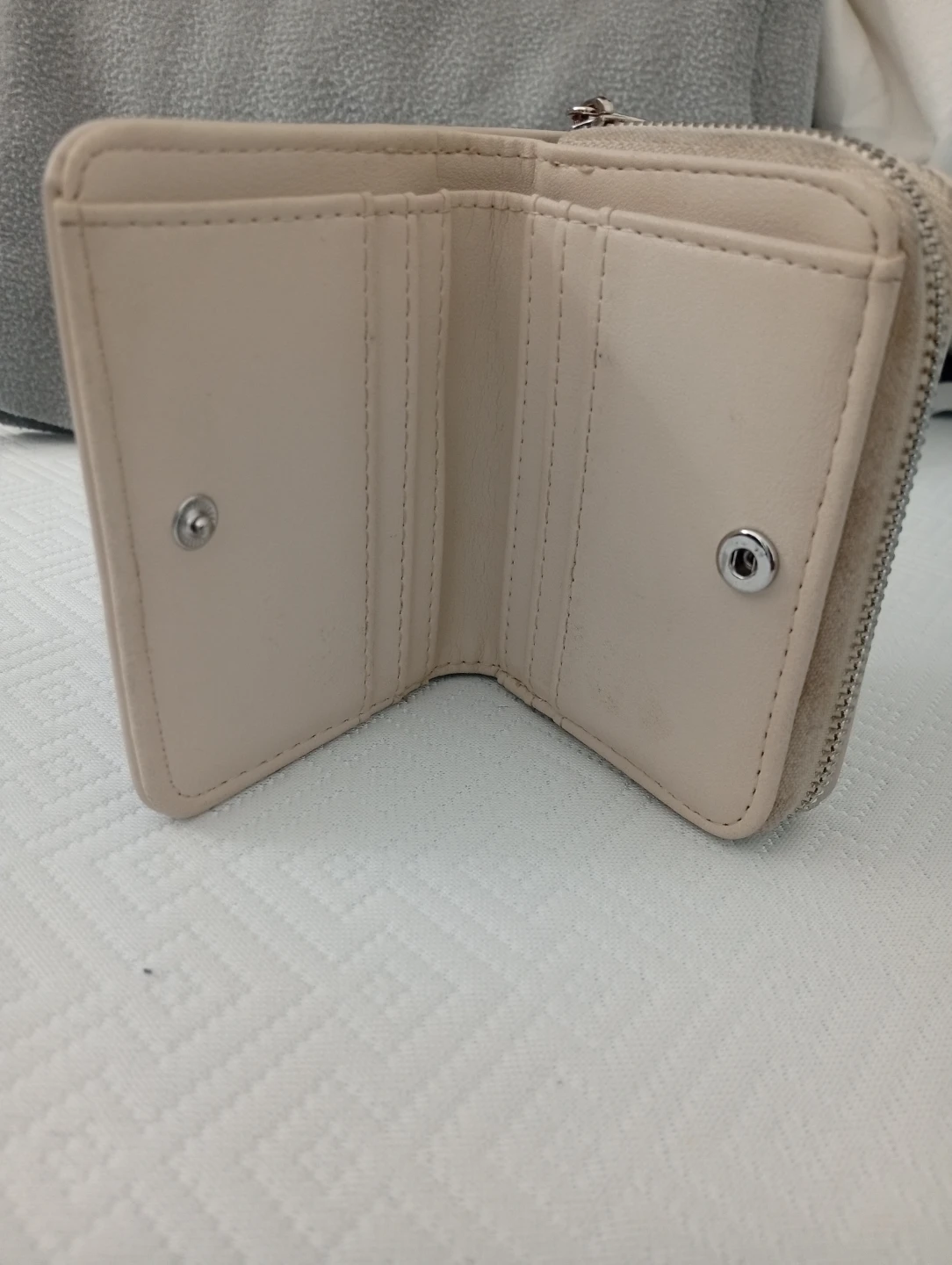 Stradivarius Cream Bi-fold Wallet - photo 2