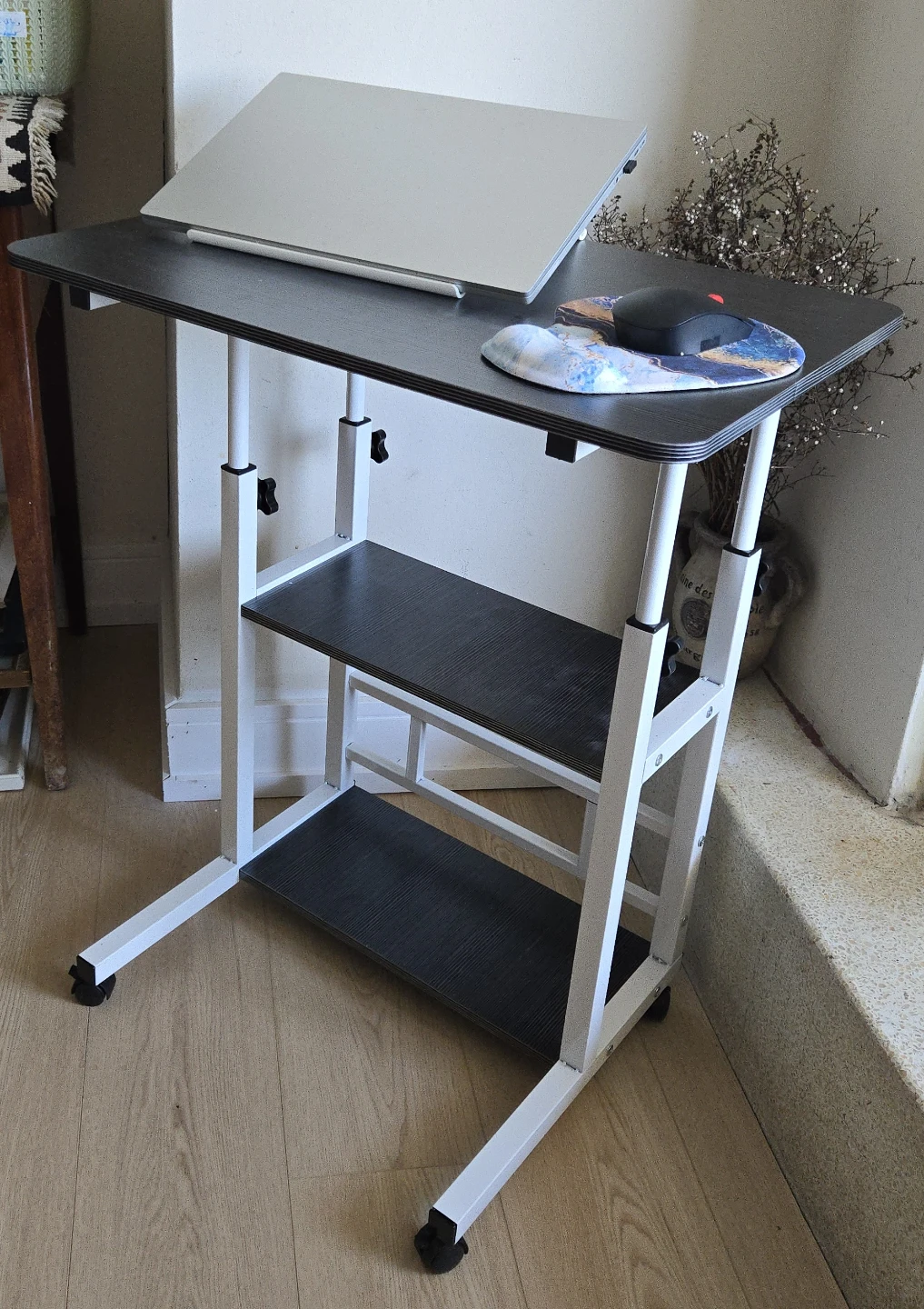 Height Adjustable Laptop Desk with Wheels Latitude Run - photo 3