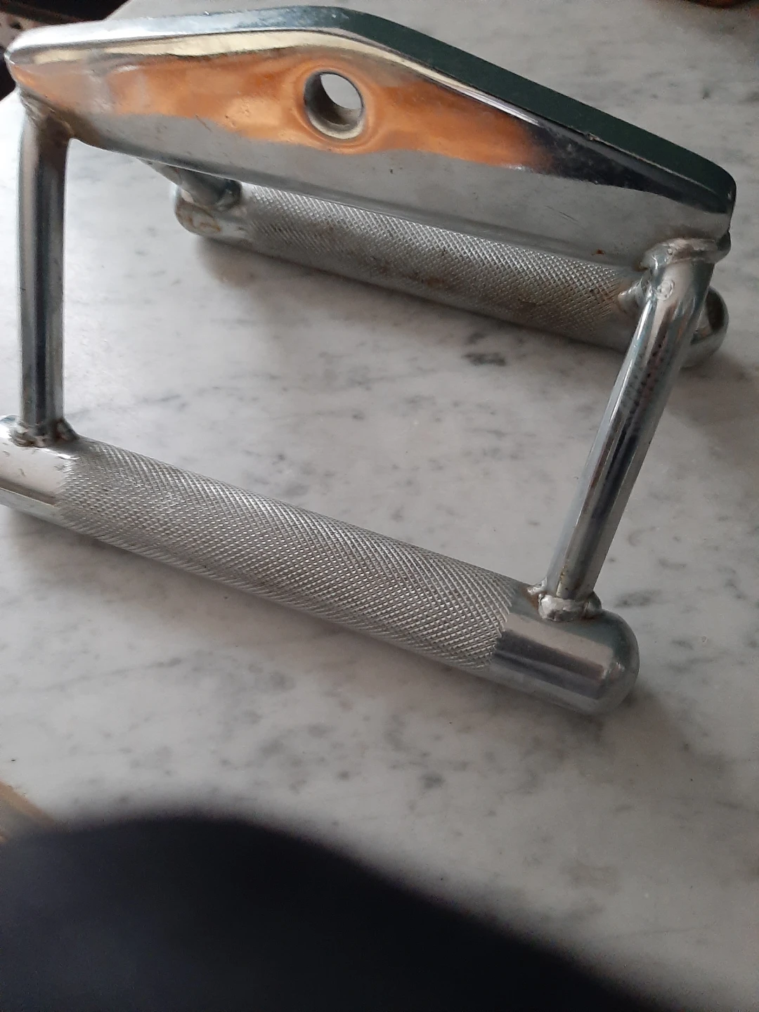 Chrome V-Bar Cable Machine Handle
