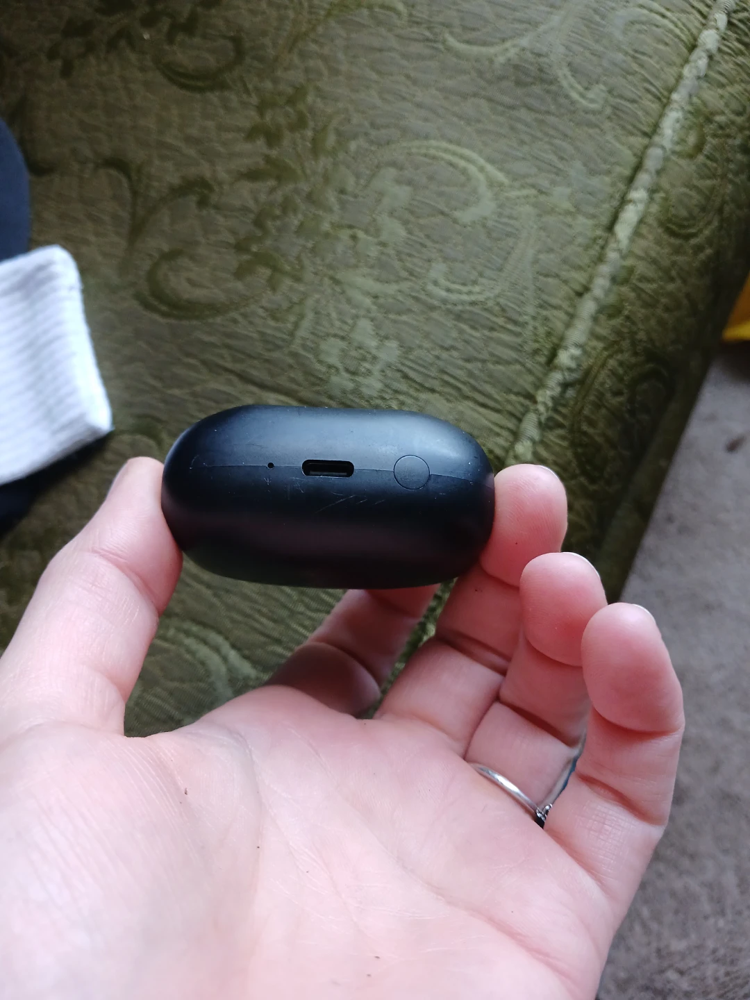 Black Wireless Earbuds with Charging Case - photo 3