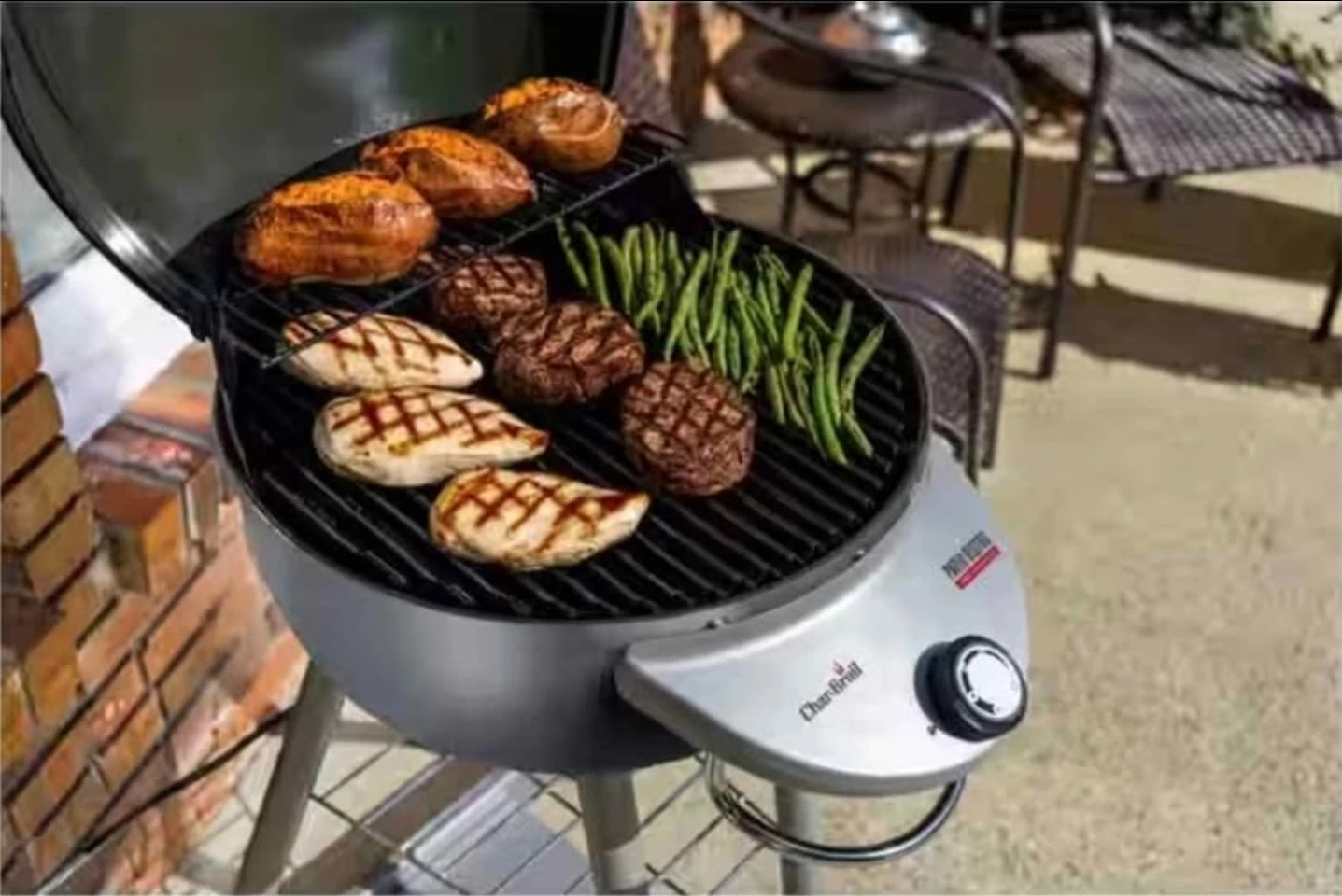 Lightly used electric bbq grill char-broil - photo 4