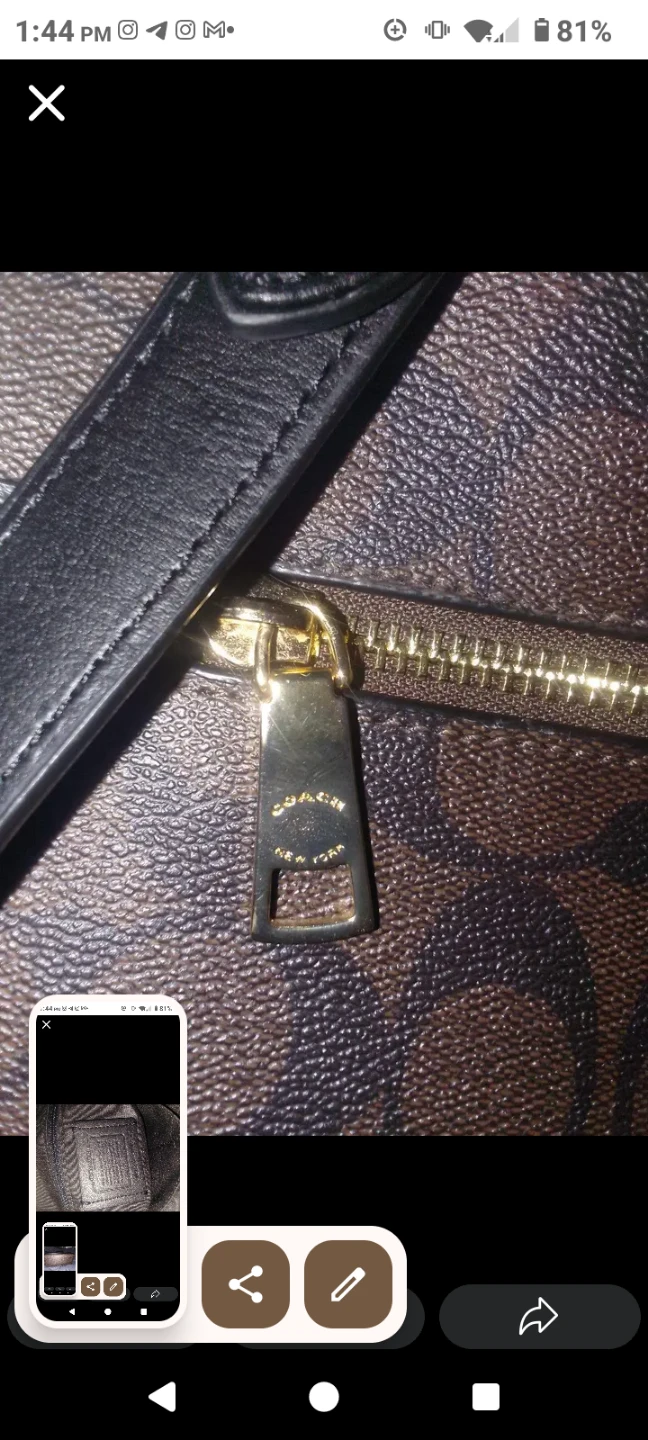 Coach Signature Pattern Shoulder Bag - photo 3