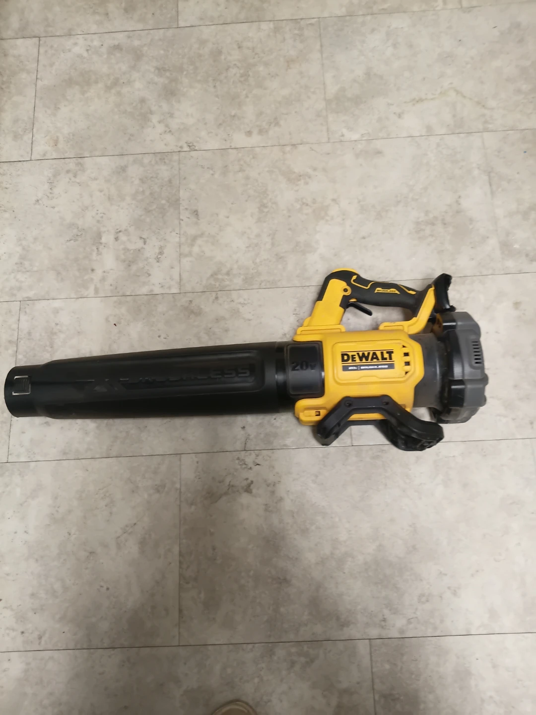 DeWalt 20V Cordless Blower