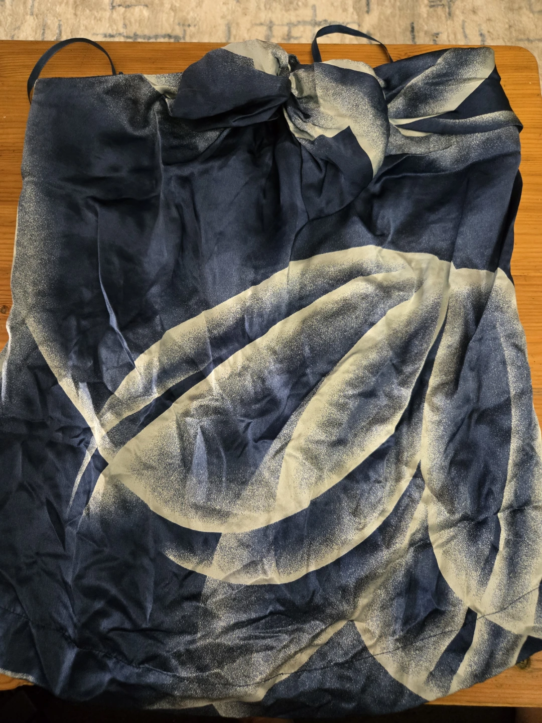 Bcbgmaxazria silk shirt - photo 3