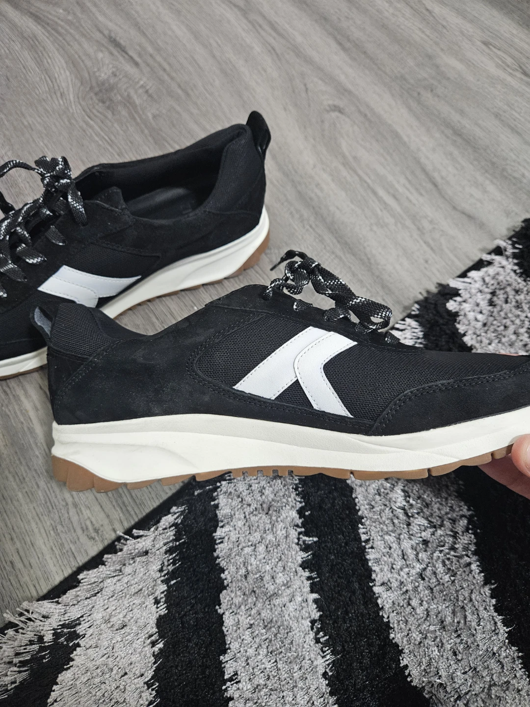 Black K-Swiss Sneakers