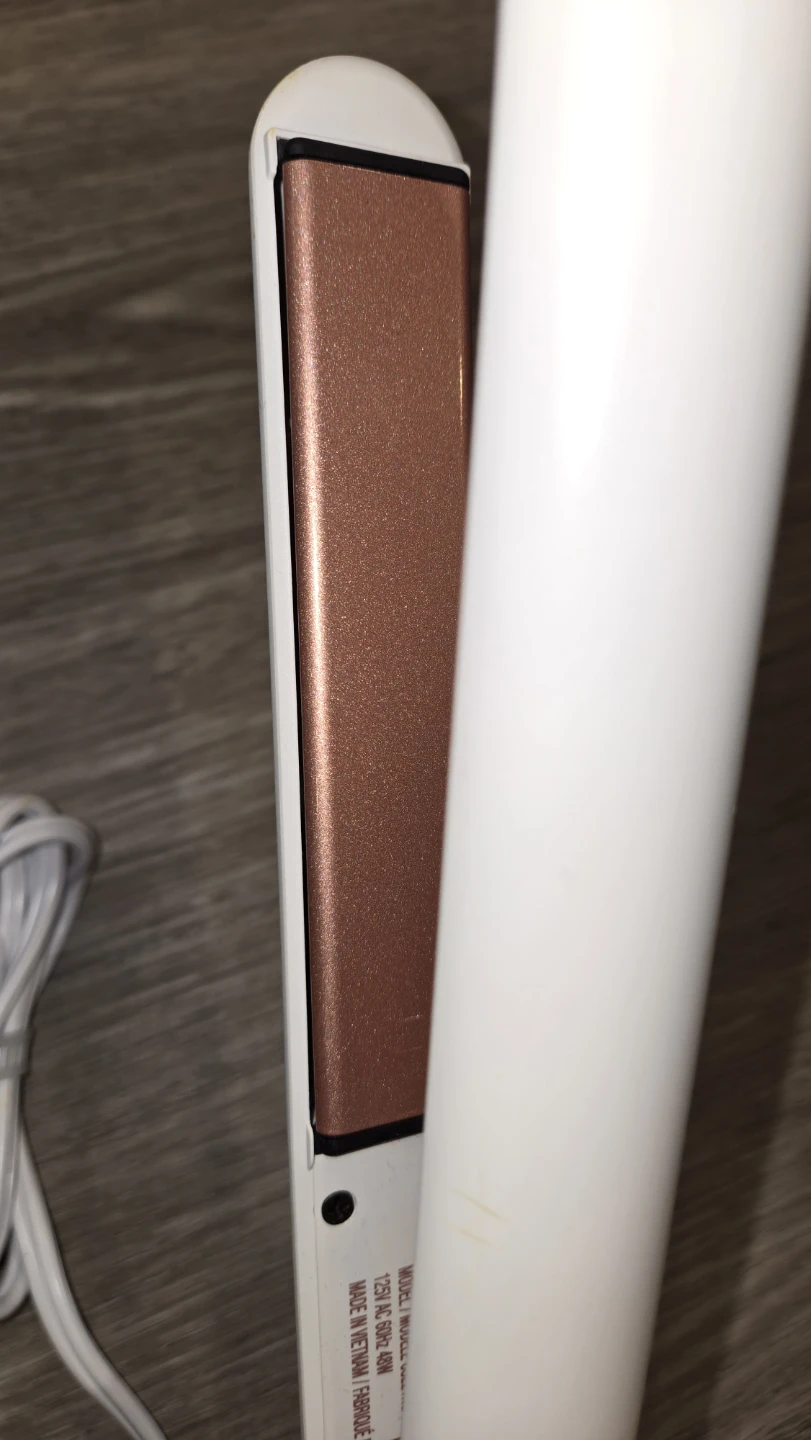 Conair Ceramic Hair Straightener - photo 2