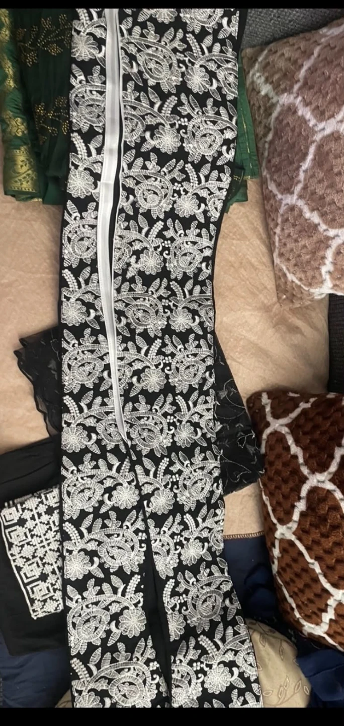 Black and Green Embroidered Shalwar Kameez Set - photo 5