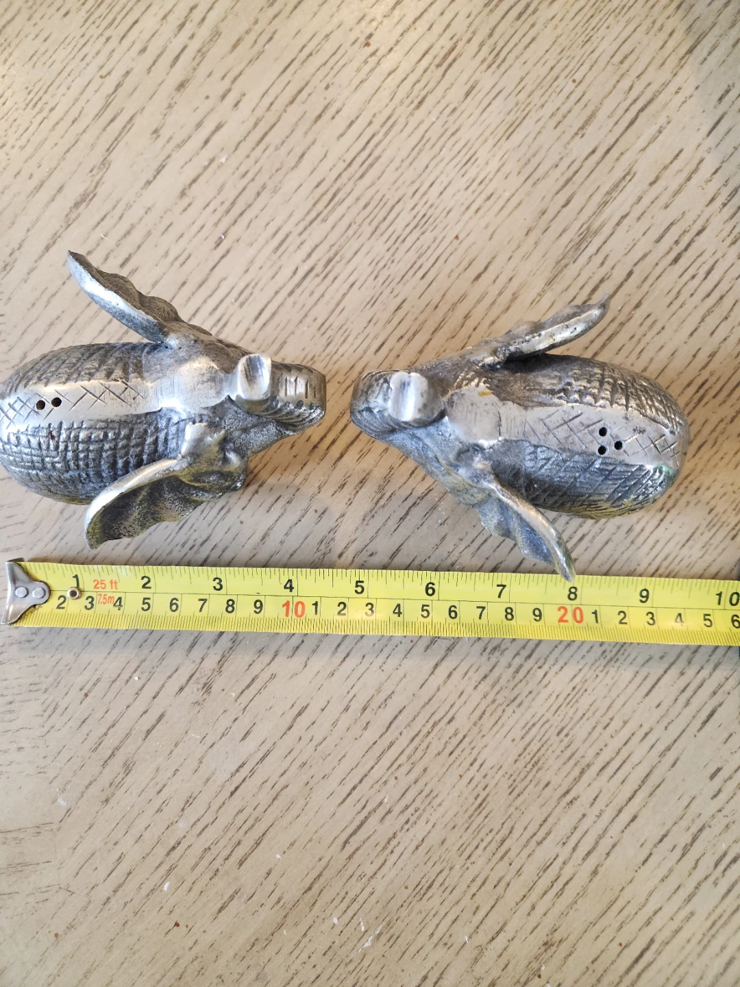 Elephant Salt and Pepper Shakers - photo 2