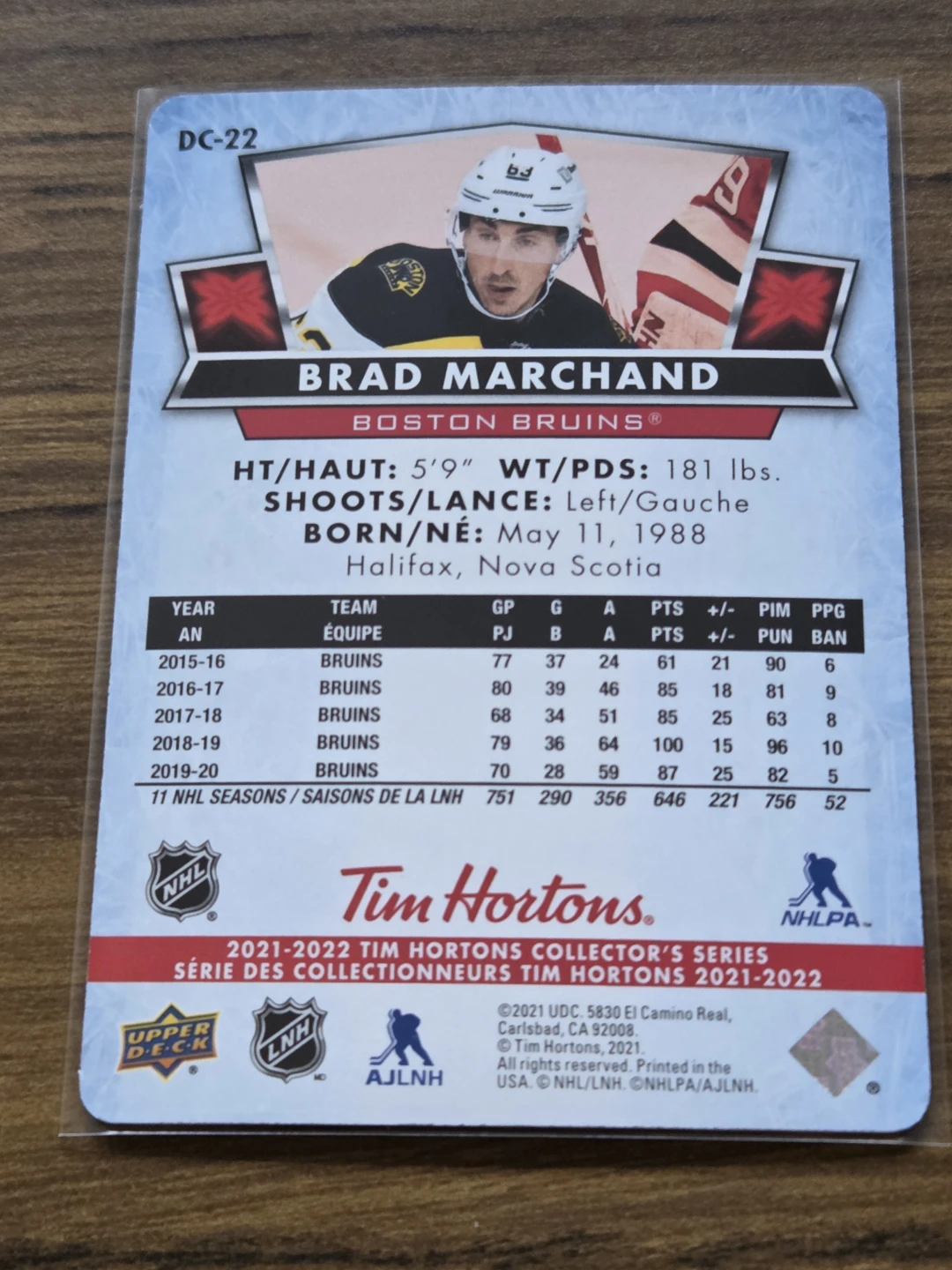 2021-22 Upper Deck Tim Hortons Red Die Cut Brad Marchand #DC-22 - photo 2