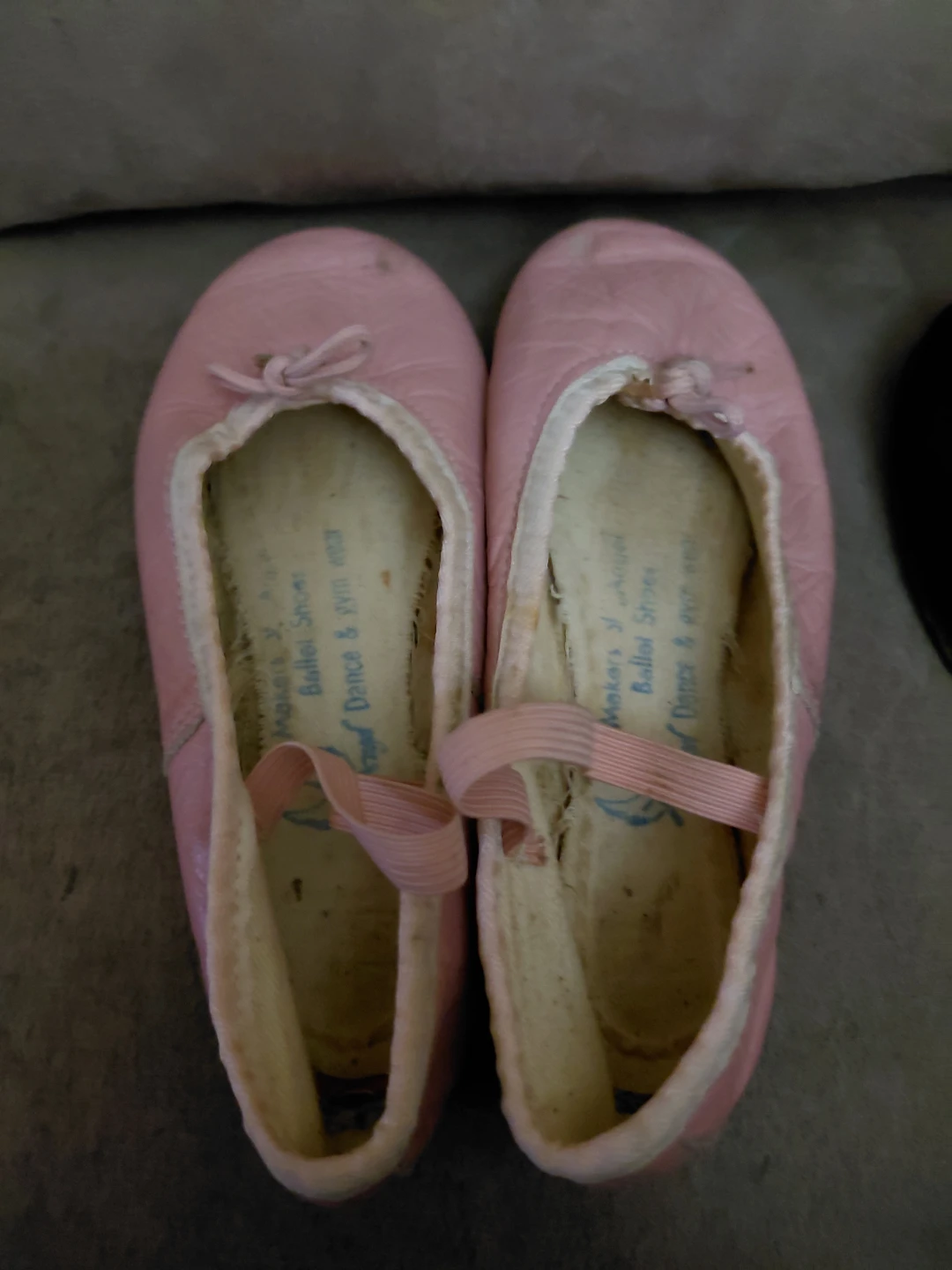 Girls Pink Ballet Shoes size 11 1/2.