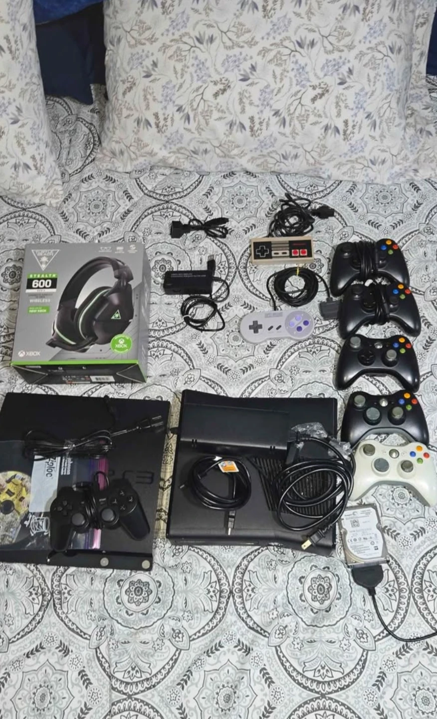 Xbox 360 +ps3 with games and headset ..... - photo 3