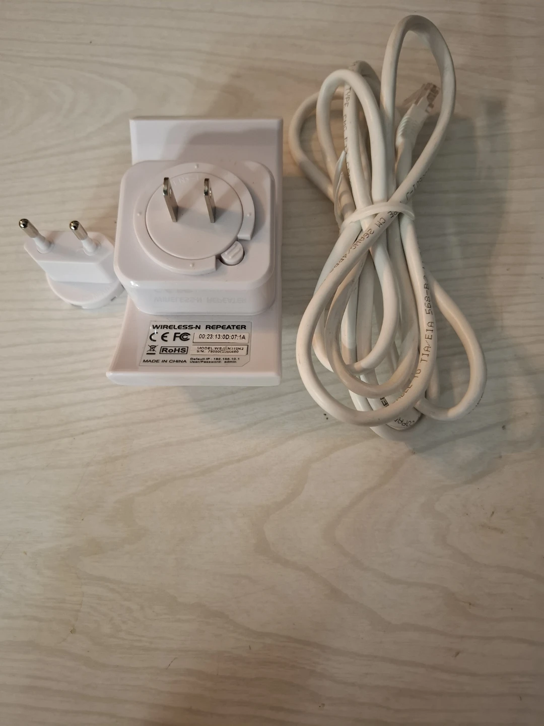 CM3 Wireless-N WiFi Repeater - photo 4