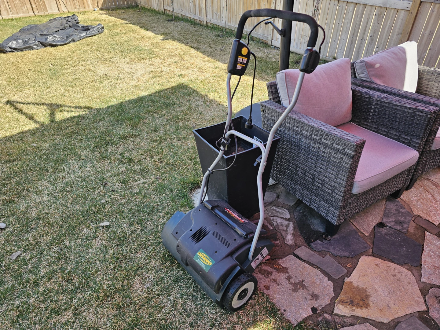 Yardworks Lawn Dethatcher/Scarifier - photo 3
