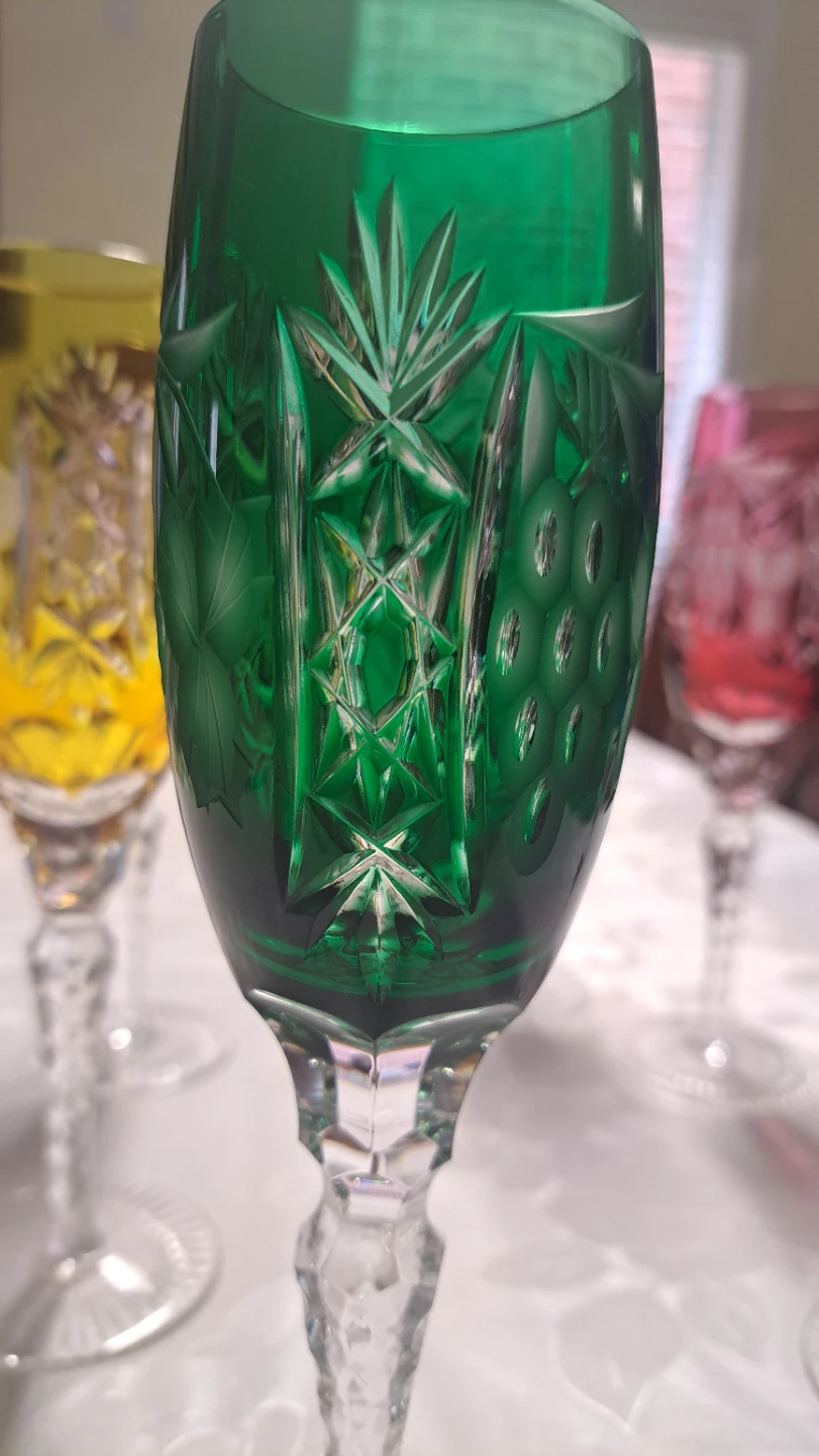New Set of 6 Coloured Crystal Wine Glasses - photo 3