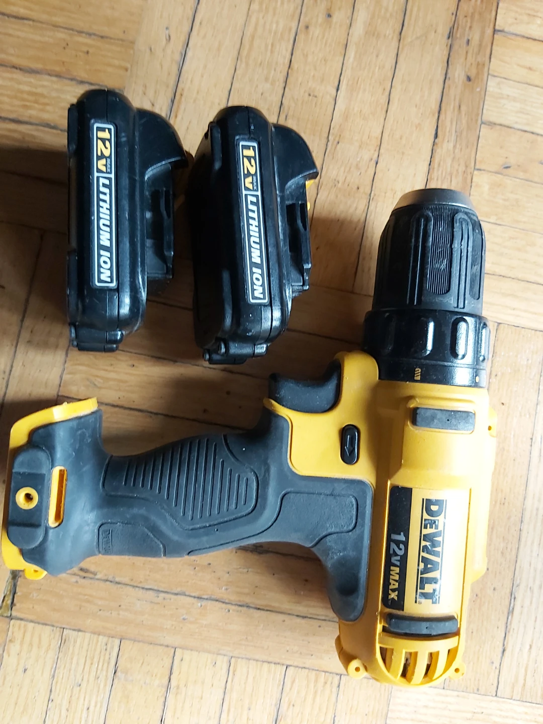 DeWalt 12V MAX Cordless Drill with 2 Batteries & Charger