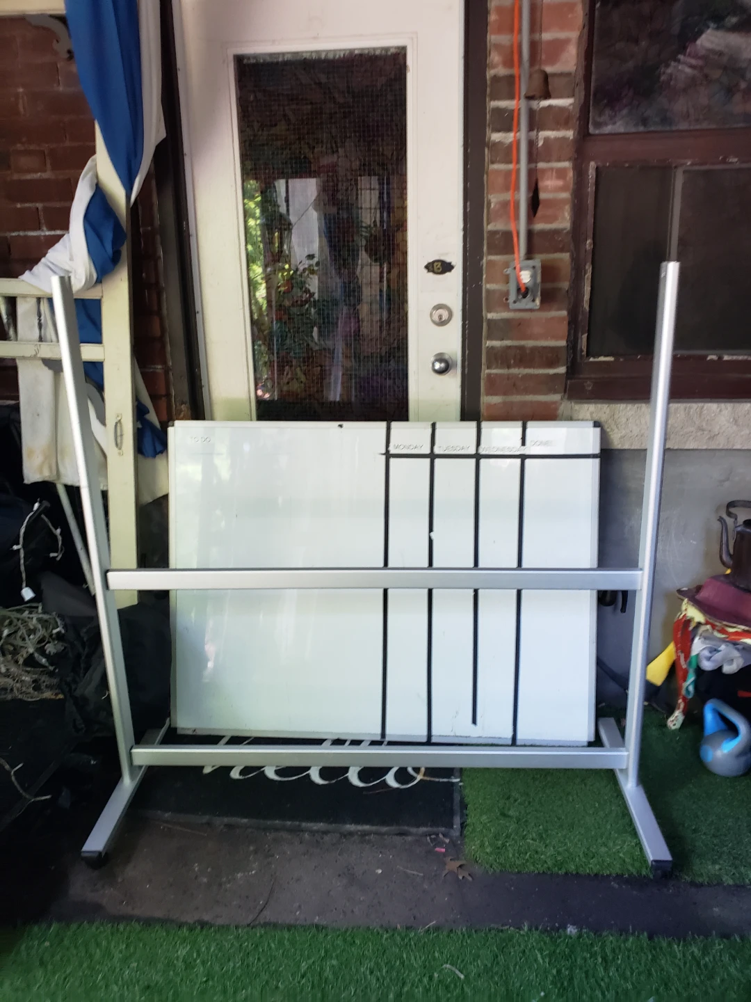 VIZ-PRO Whiteboard with Mount