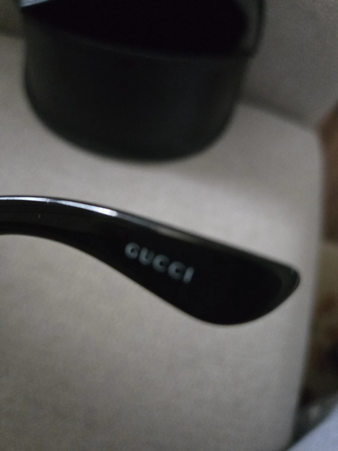 Gucci Sunglasses with Case - photo 5