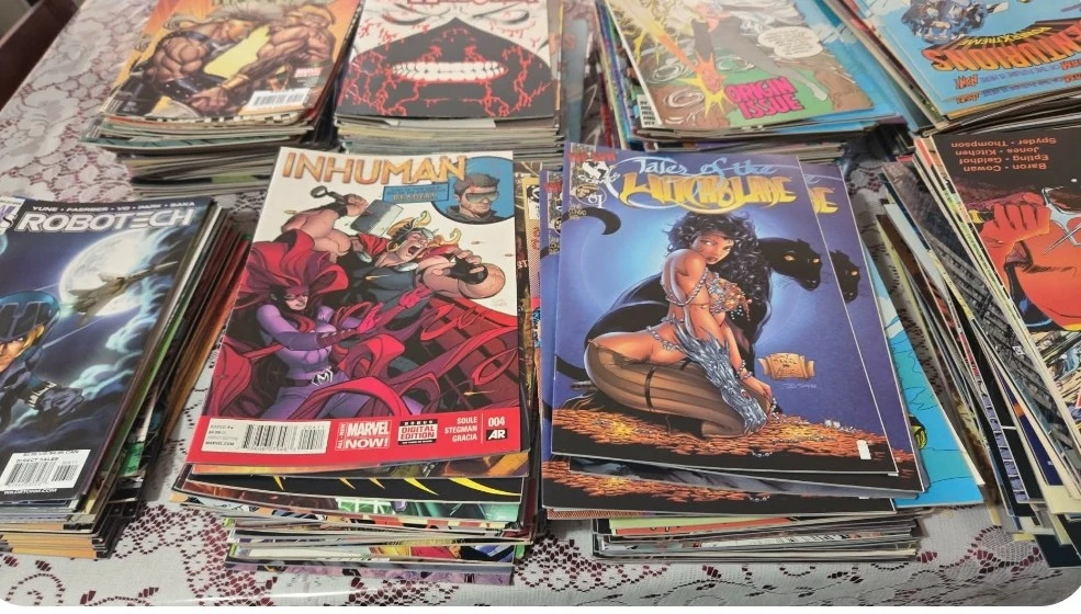 Assorted Comic Books Collection in big box - photo 2