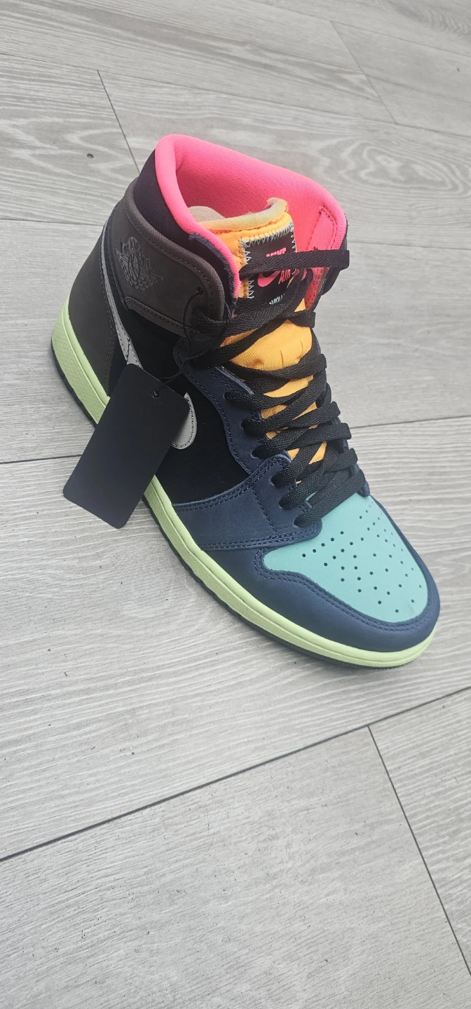 Air Jordan 1 High OG "Volt Gold" Sneakers Men's Size 10.5