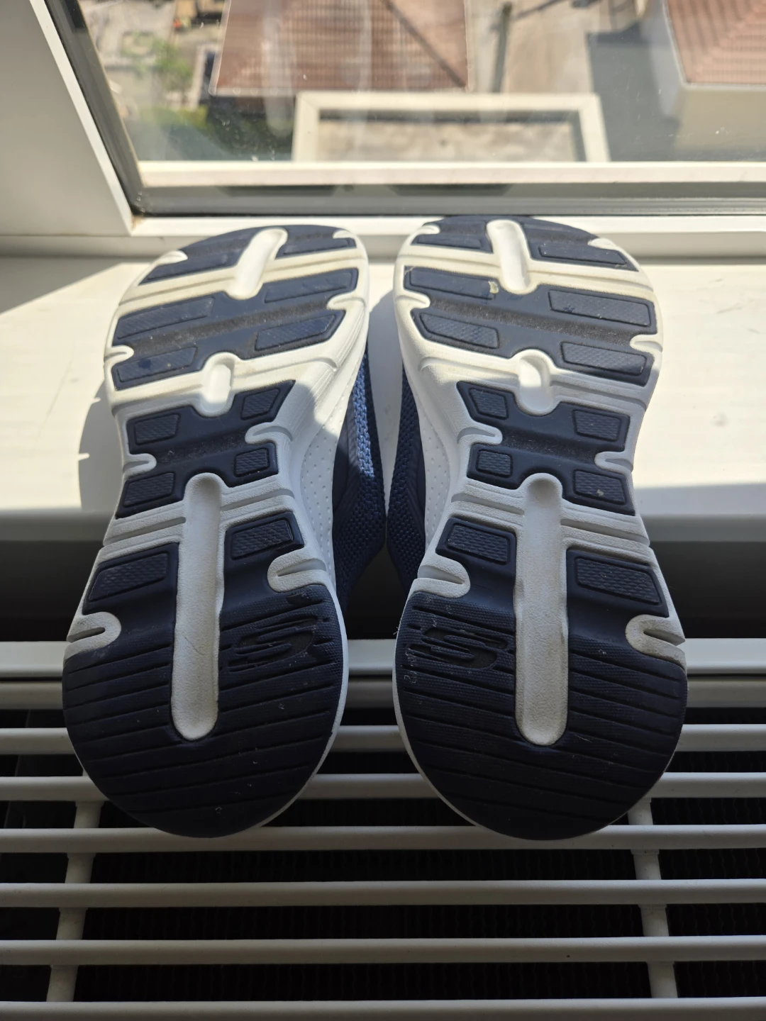 Skechers Slip-On Mules - photo 4