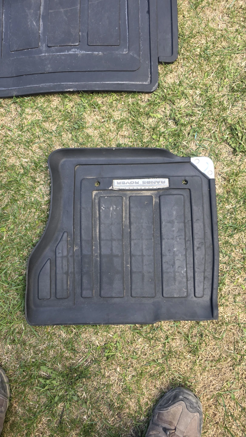 Range Rover All Weather Floor Mats & Cargo Liner - photo 2