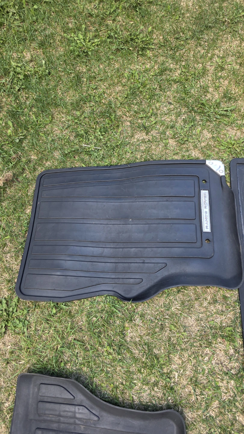 Range Rover All Weather Floor Mats & Cargo Liner - photo 5