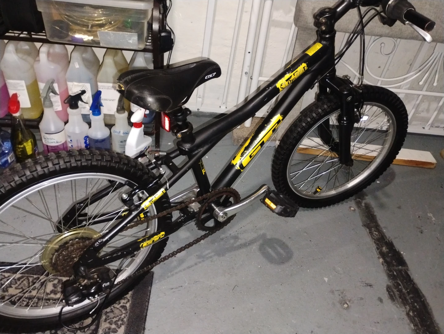 GT Mountain Bike - Black - photo 2