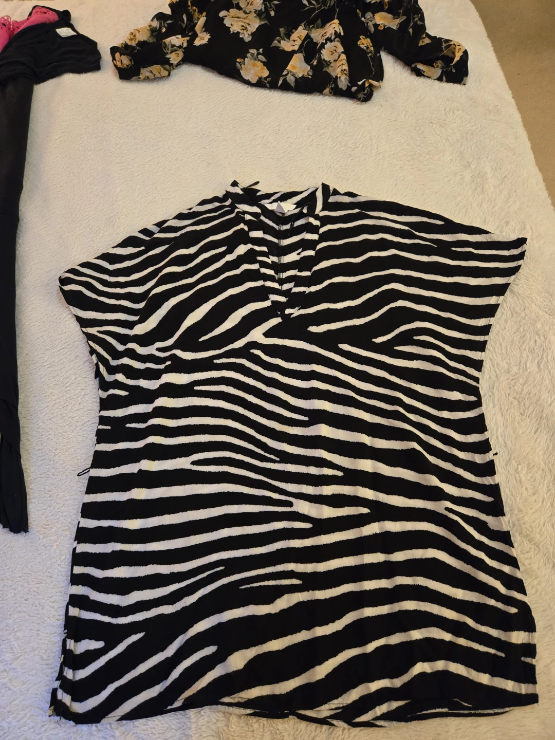 8 Women's Summer tops and dress& Cover - photo 2