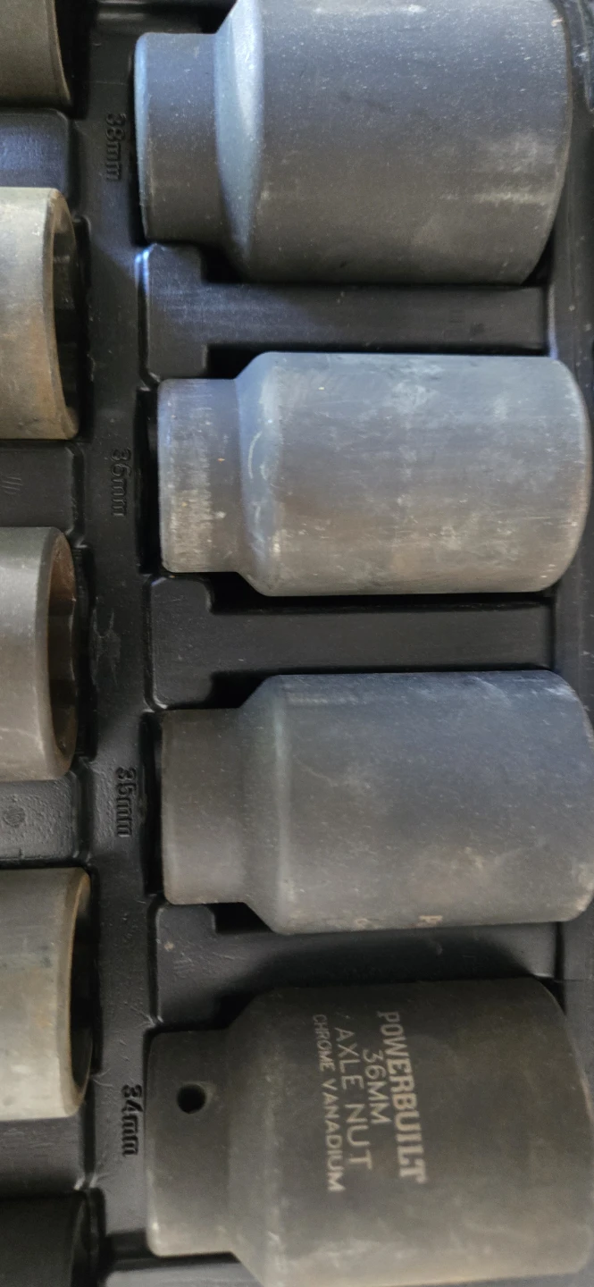 POWERBUILT 9-Pc Axle Nut Socket Set Kit #61 - photo 5