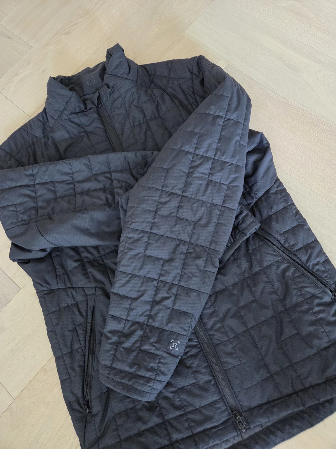 Lululemon Sky Loft Quilted Jacket - photo 4