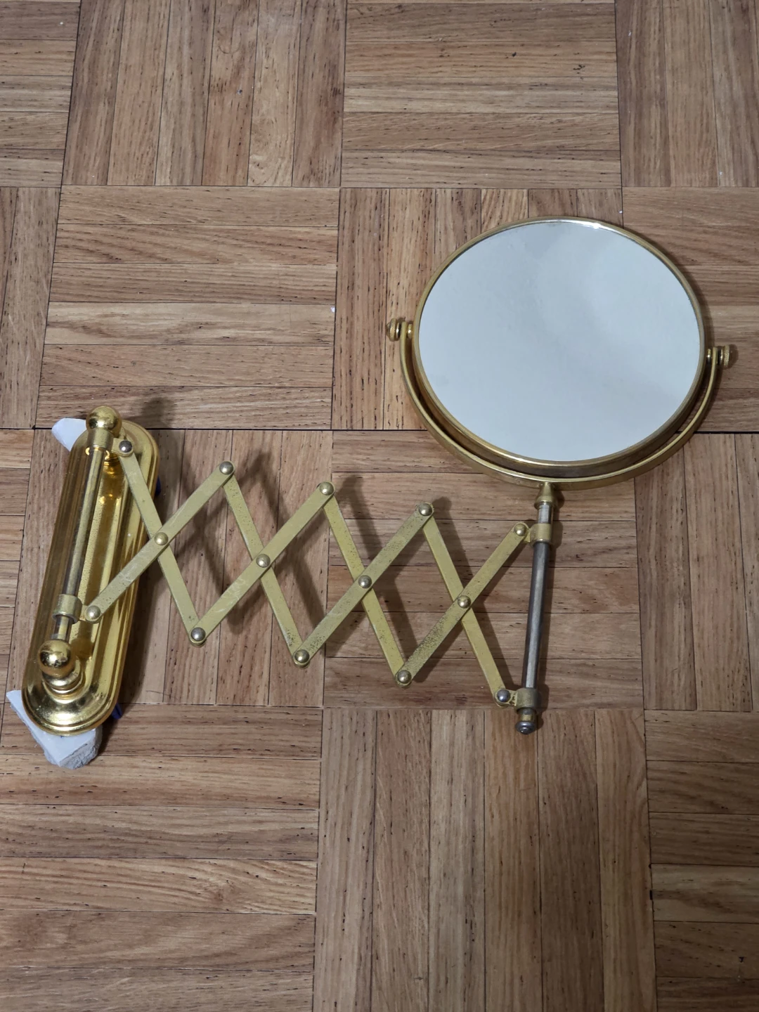 Vintage Gold Bathroom Fixture Set with Crystal Accents - photo 3