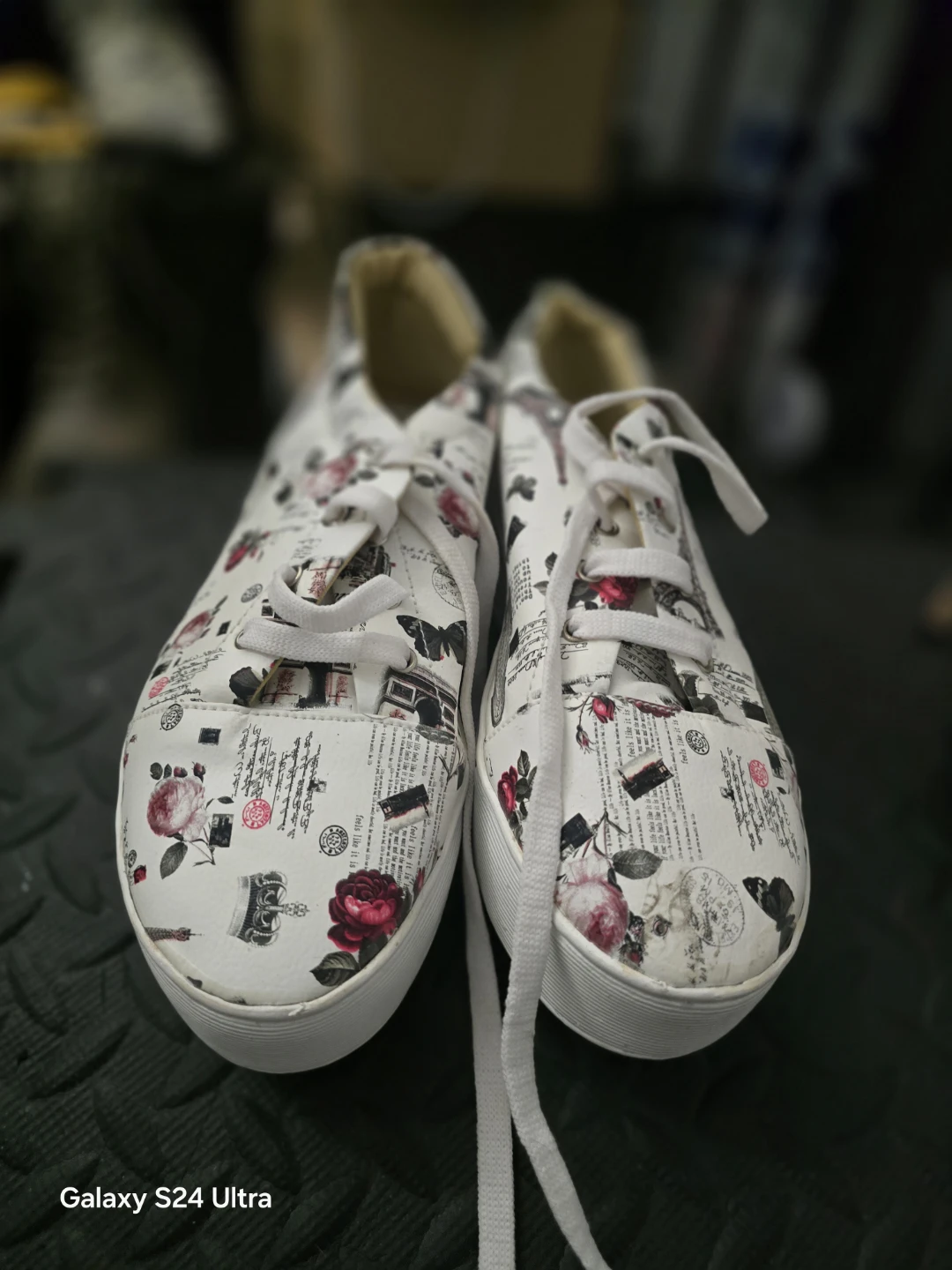 White Canvas Sneakers with Parisian Print