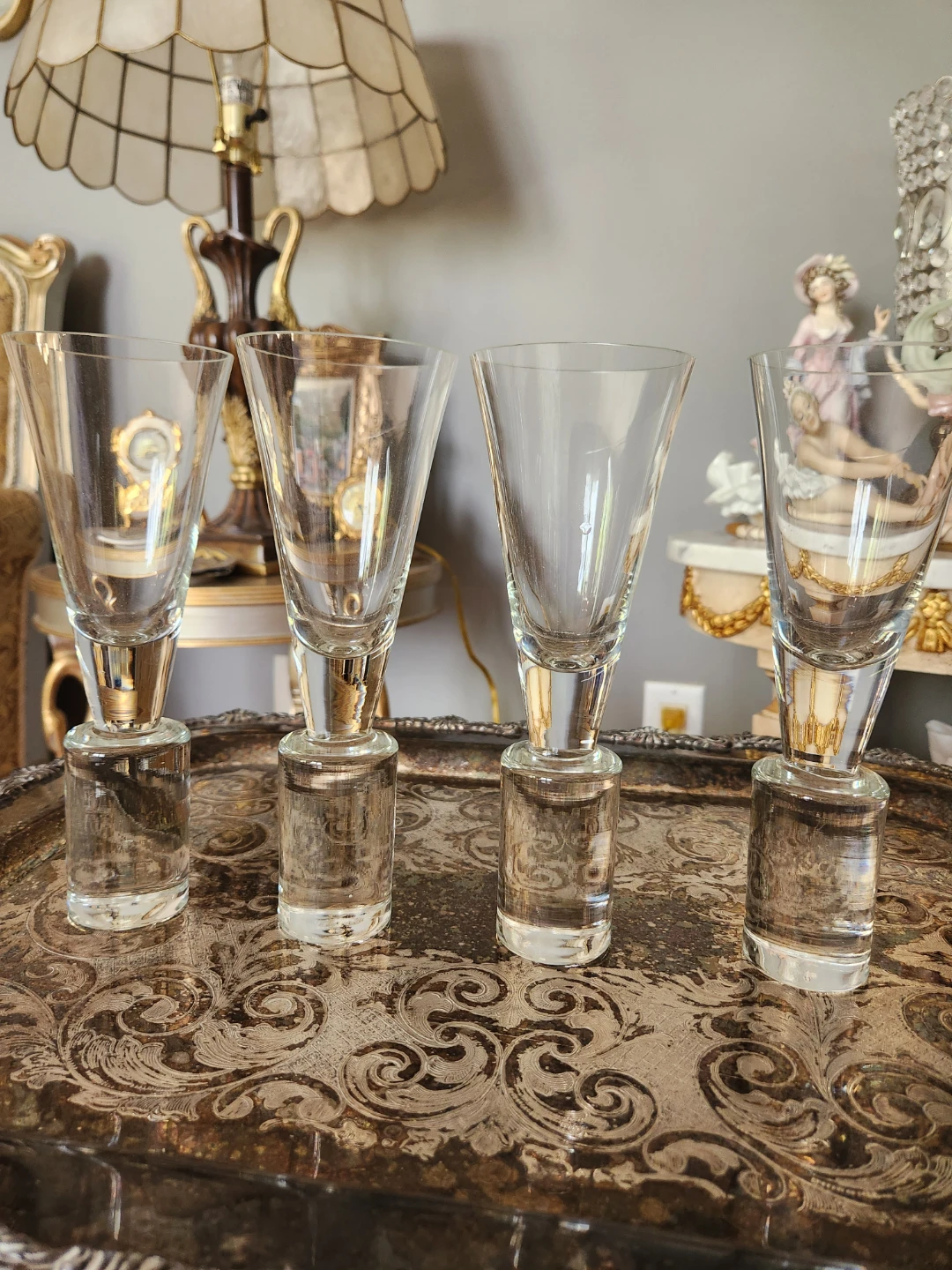 Set of 4 Clear Glass Shot Glasses with Heavy Bases
