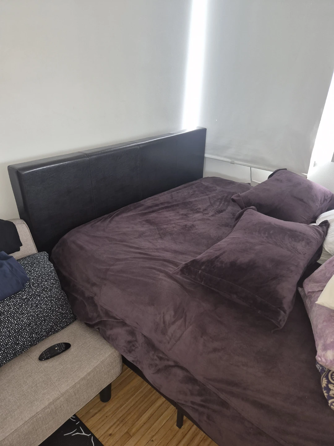 Queen Size Bed Frame with Headboard - photo 4