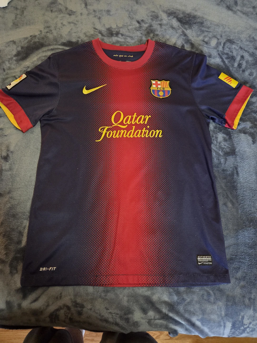 FC Barcelona Nike DRI-FIT Soccer Jersey Men's M