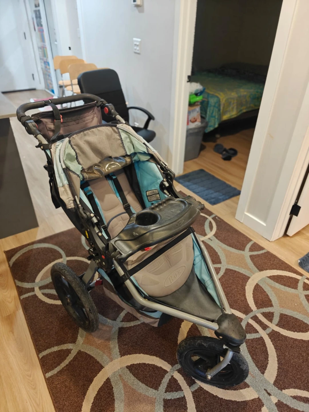 BOB Revolution SE Jogging Stroller - photo 2