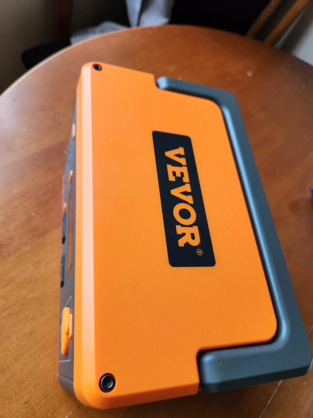VEVOR Portable Power Station 300W – Like New Condition - photo 3