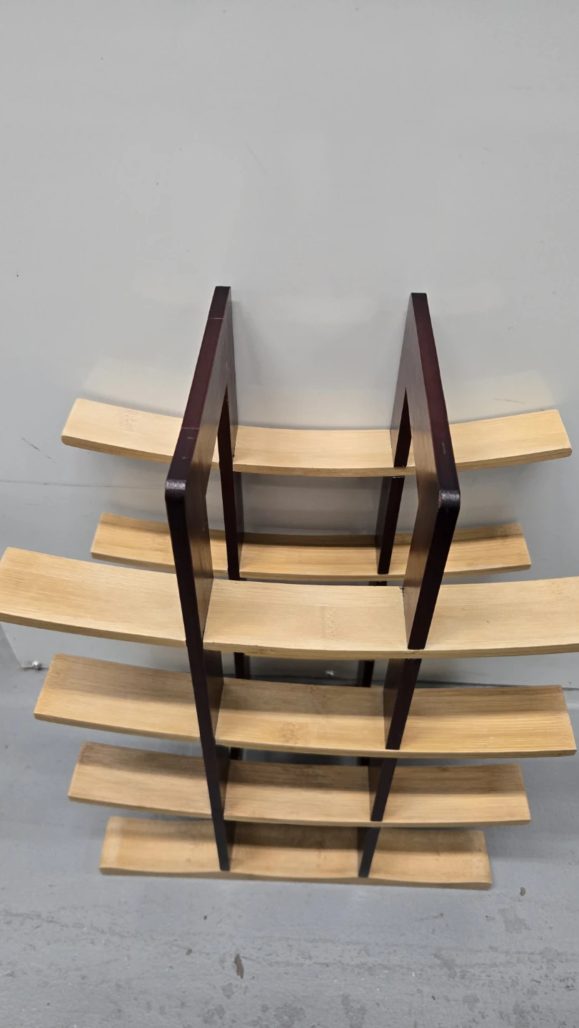 Wooden Display Shelf - photo 4