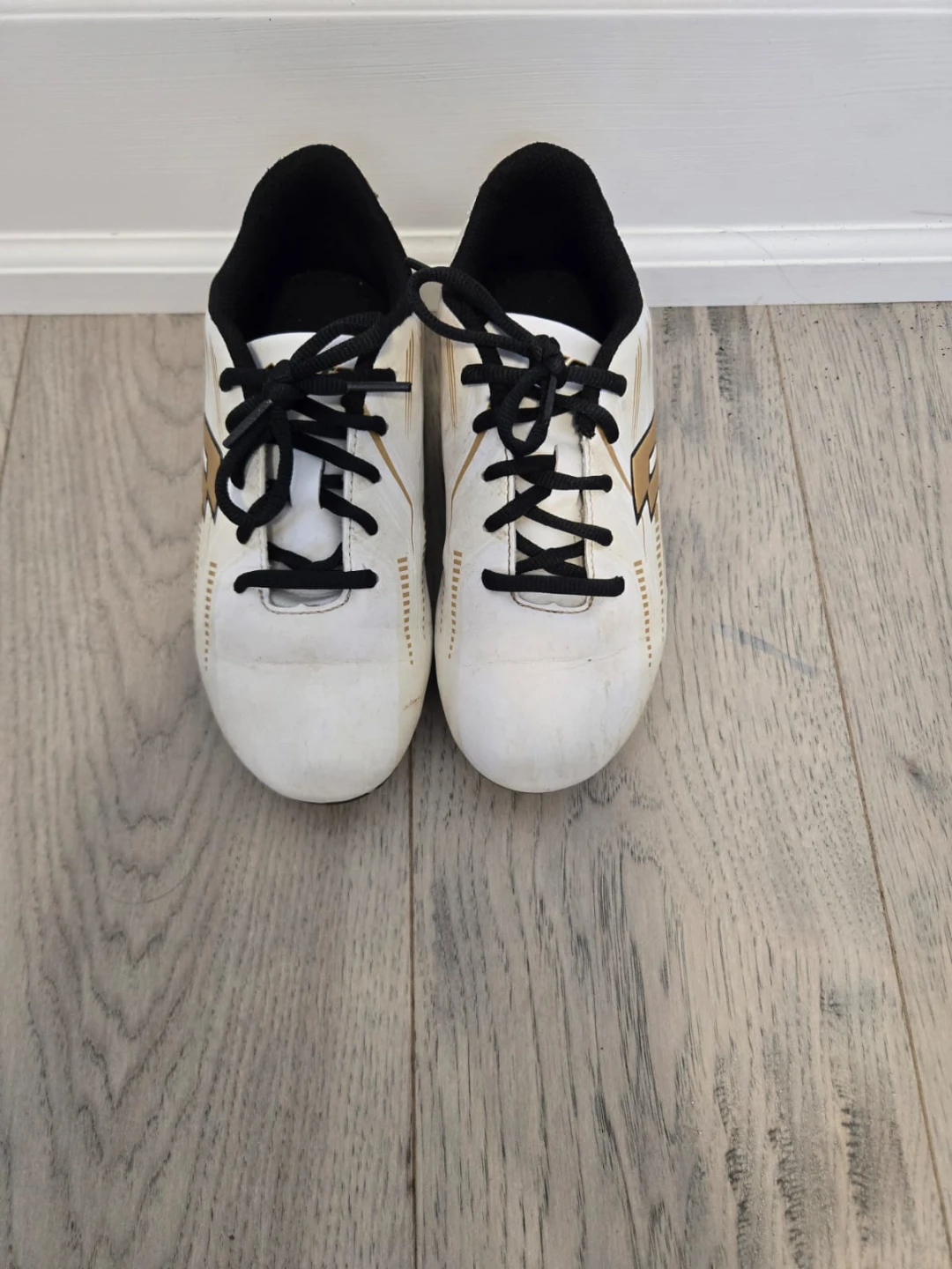 Lotto Soccer Cleats