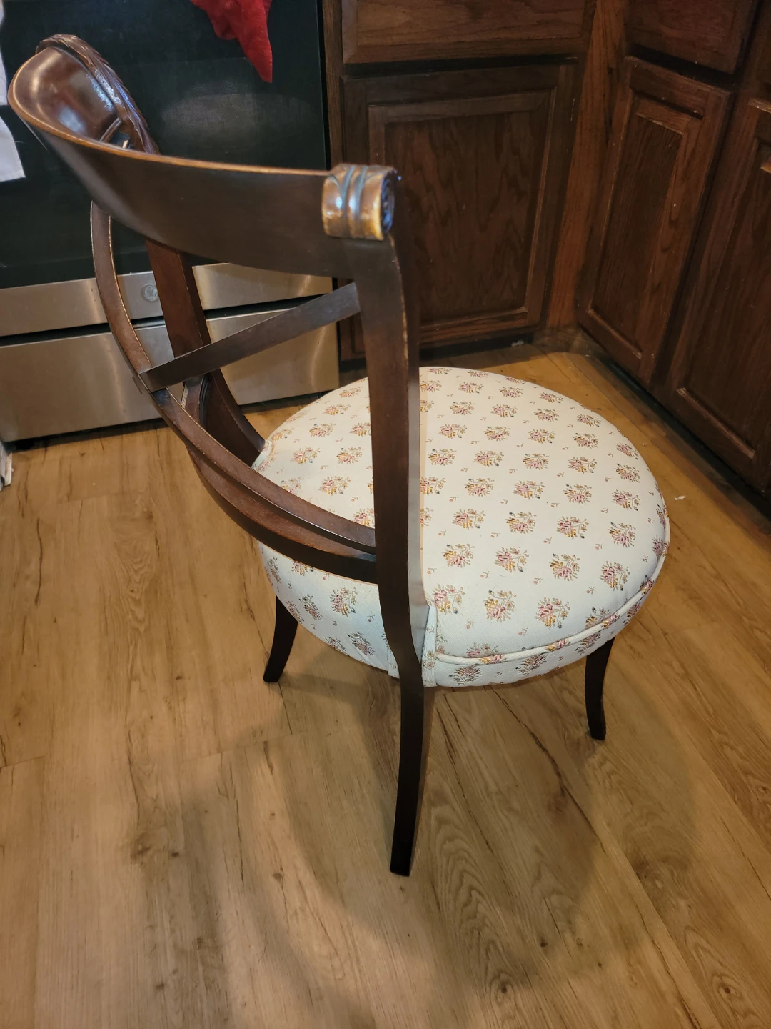 Accent Chair with Floral Upholstery - photo 3
