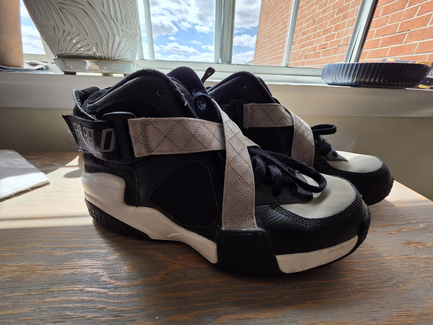 Nike Air Raid Basketball Shoes