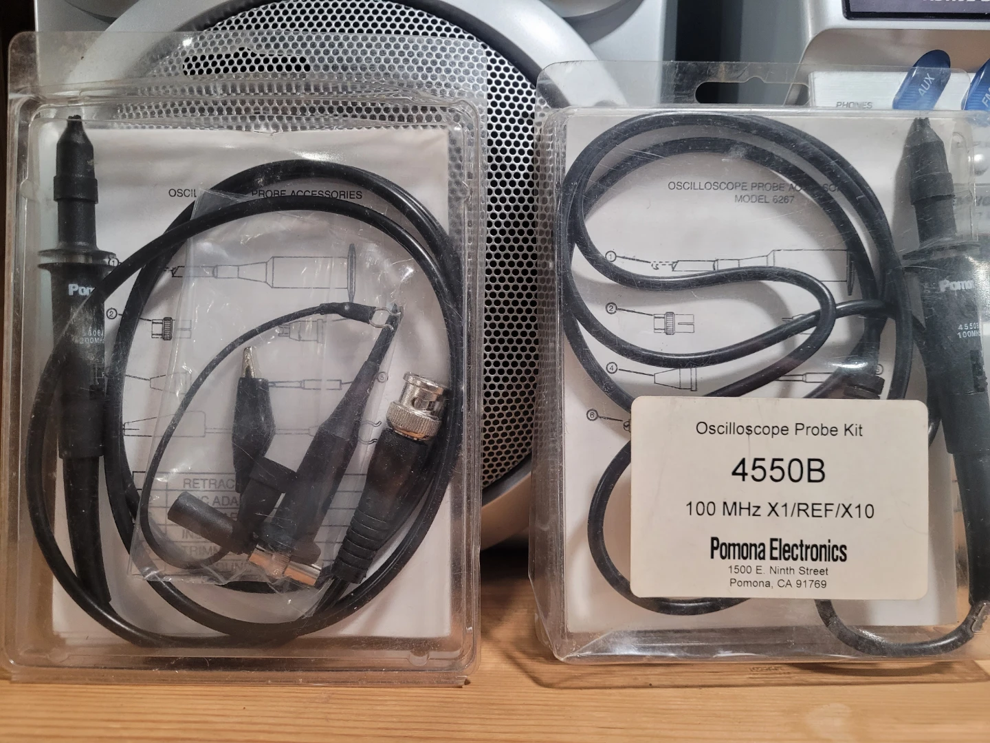 Pomona Electronics 4550B Oscilloscope Probe Kit 100 MHz