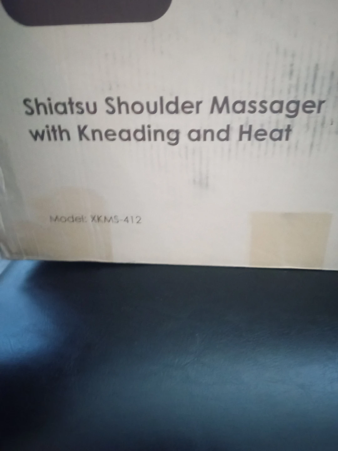 MaxKare Shiatsu Shoulder Massager with Kneading and Heat - photo 2