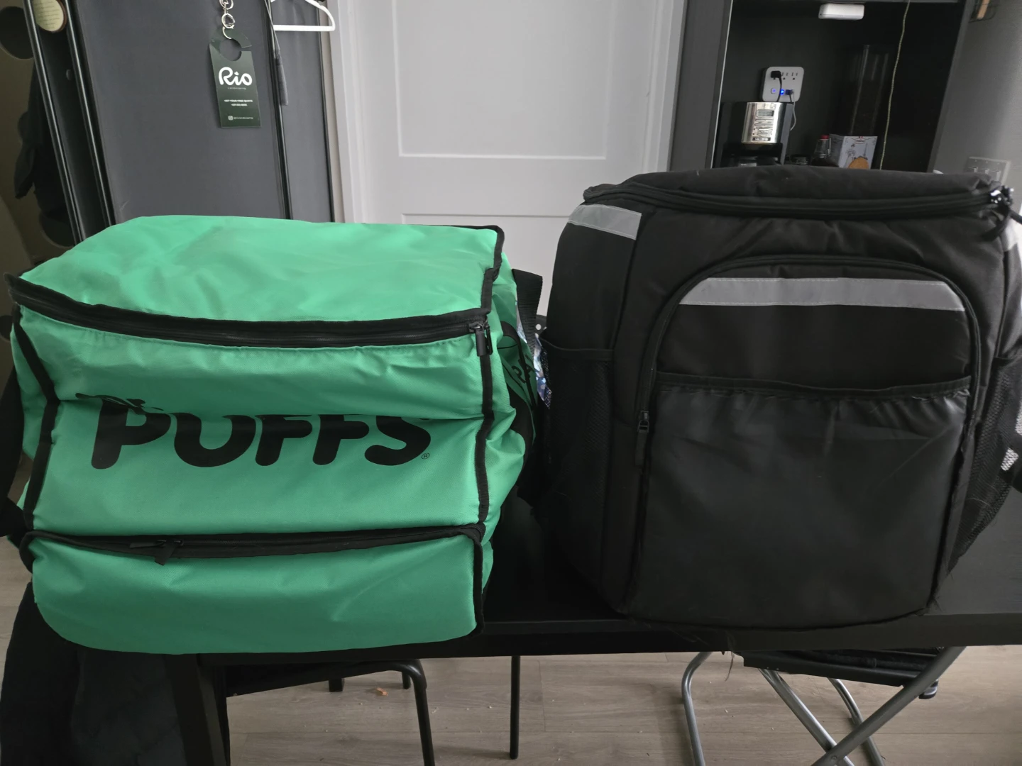 Mr. Puffs Delivery Bag and Black Insulated Bag - photo 2