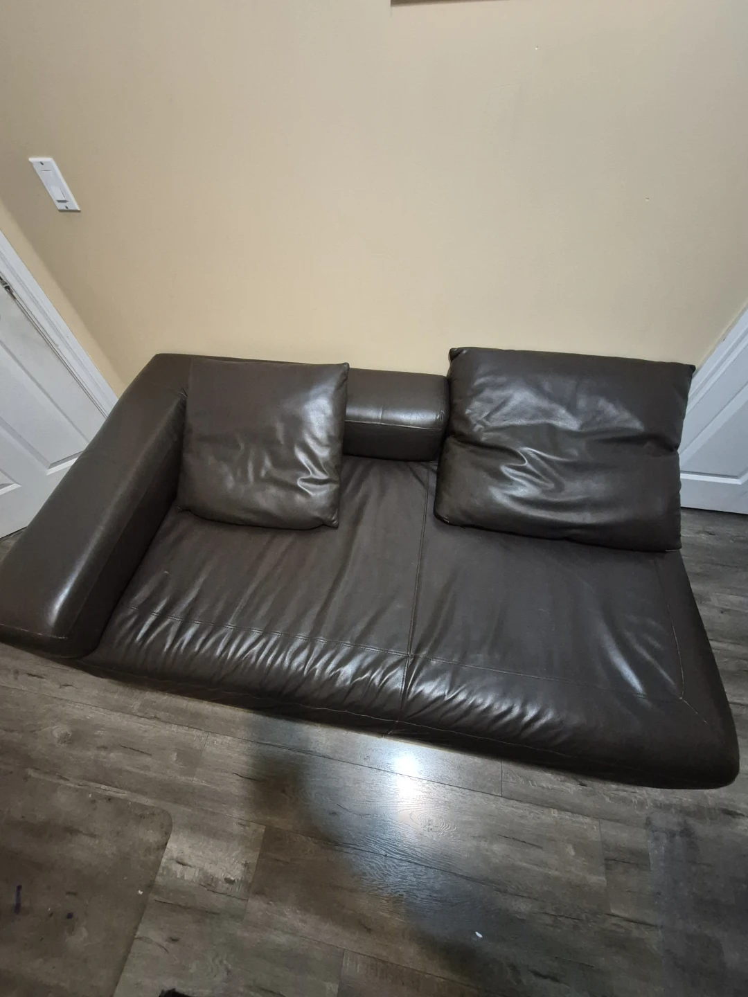 Brown Leather Chaise Lounge Sofa