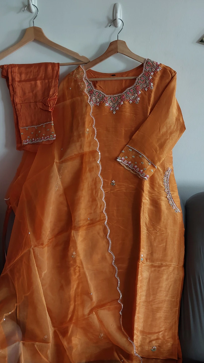 BRAND NEW shimmer fabric, this three-piece ensemble