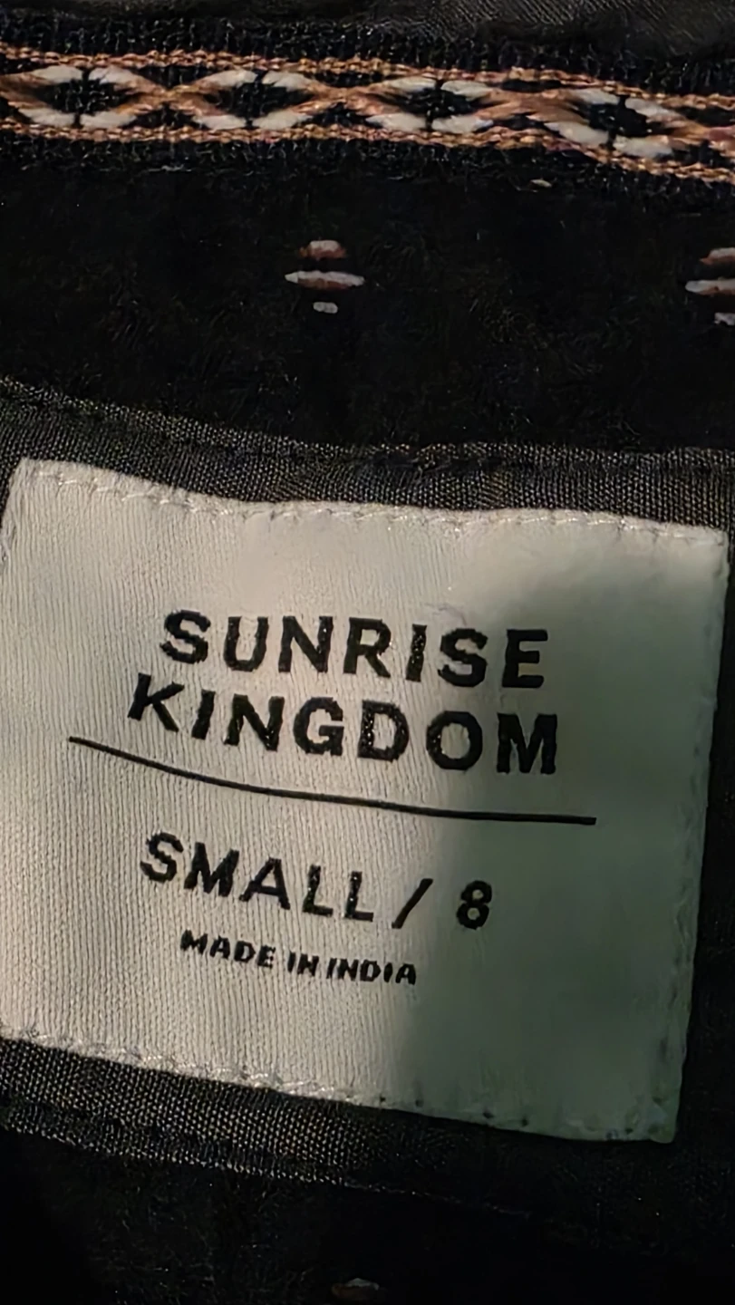 Sunrise Kingdom Short Sleeve Button-Up Shirt - Small - photo 2